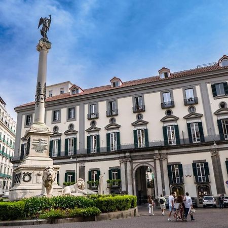 Napoli Centro Chiaia Apartment Exterior photo